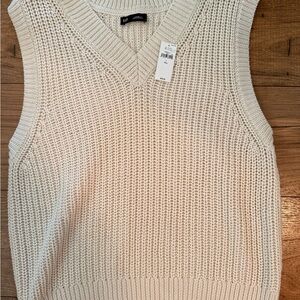 GAP Cream Knit V-Neck Sweater Vest